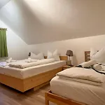 Sauna Ahorn * Bad Kleinkirchheim