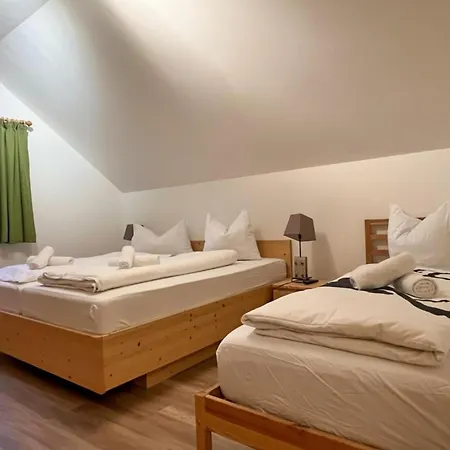 Sauna Ahorn * Bad Kleinkirchheim